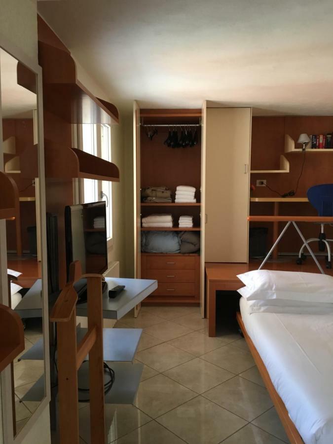 Appartamento Degli Ulivi 산레모 외부 사진